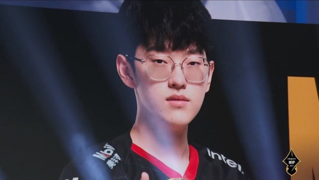 来的转会操 来的转会操