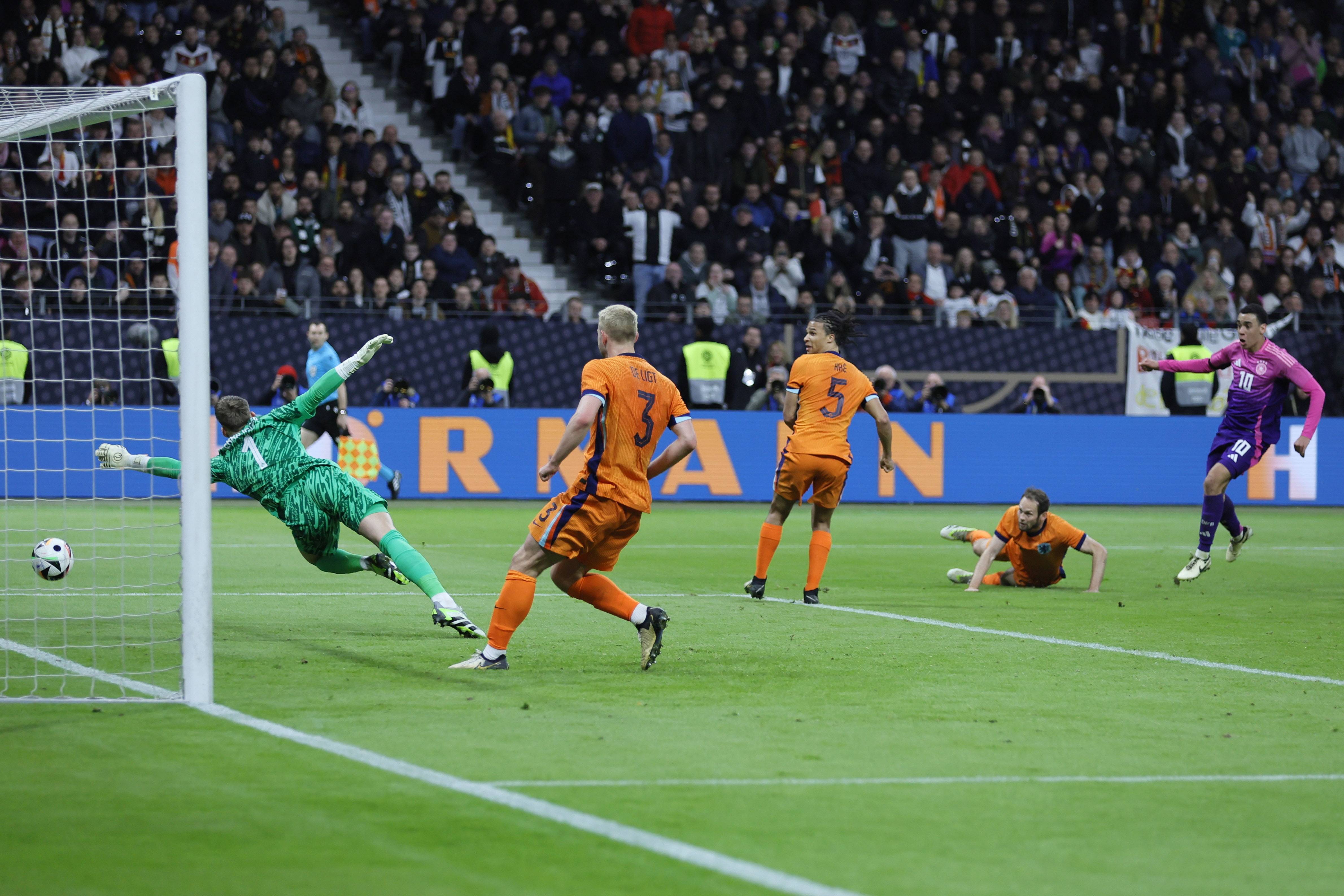 年的民族自 年的民族自